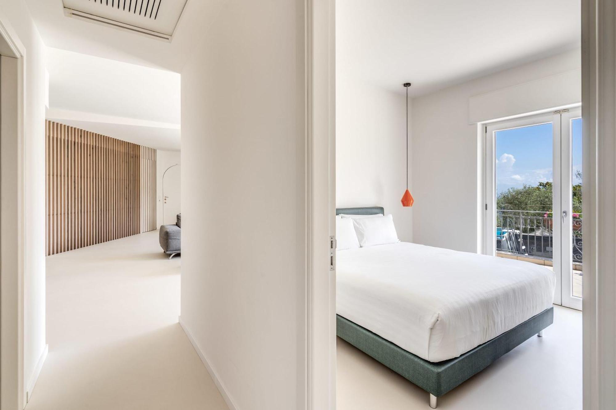 Villa Milena Modern Elegance Views And Guest Services سورينتو المظهر الخارجي الصورة